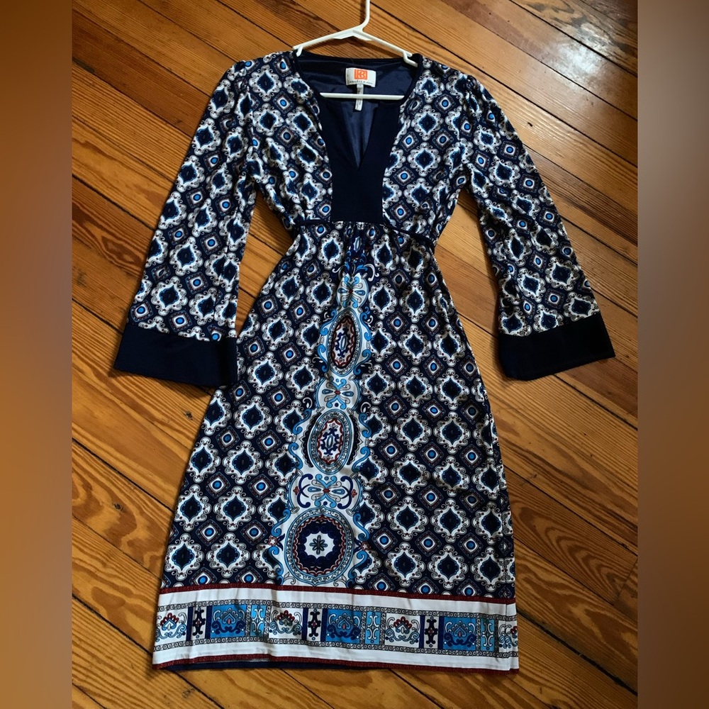Laundry by Design Size 2 Knee Length Sheath Print Dress 👗 
Like NEW!